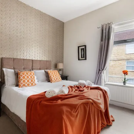 Prospect Place - - Free Parking Holiday home