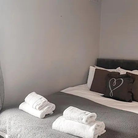Holiday home Prospect Place - - Free Parking *