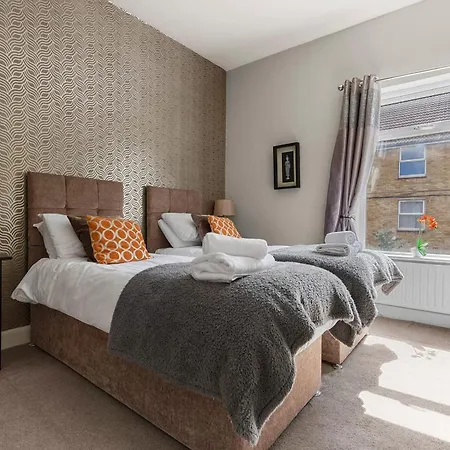 Holiday home Prospect Place - - Free Parking