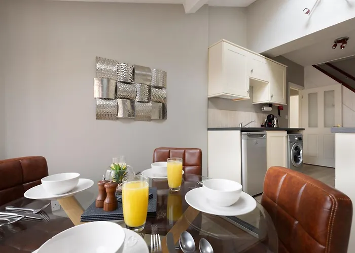 Holiday home Prospect Place - - Free Parking