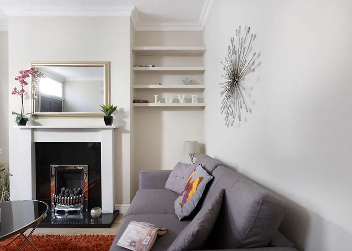 Prospect Place - - Free Parking